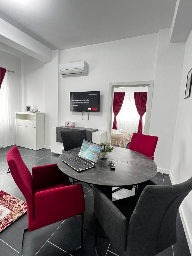 Marvellous Aparthotel With Master Apartments Suceava Exterior photo